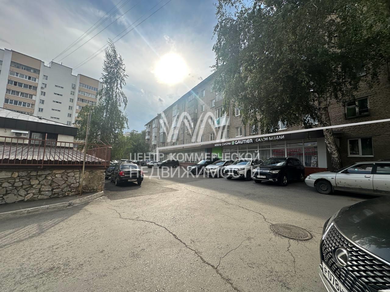 Объект 128881 Планета